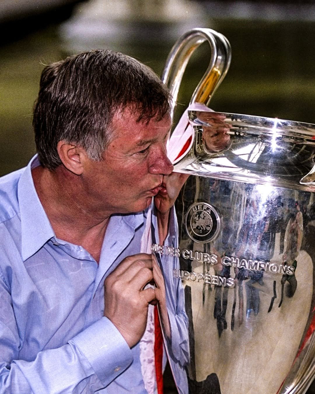 华体会app-清晨瓦伦西亚队长鼓劲——英超节点到来，更衣室稳定，身体对抗强度拉满-华体会app