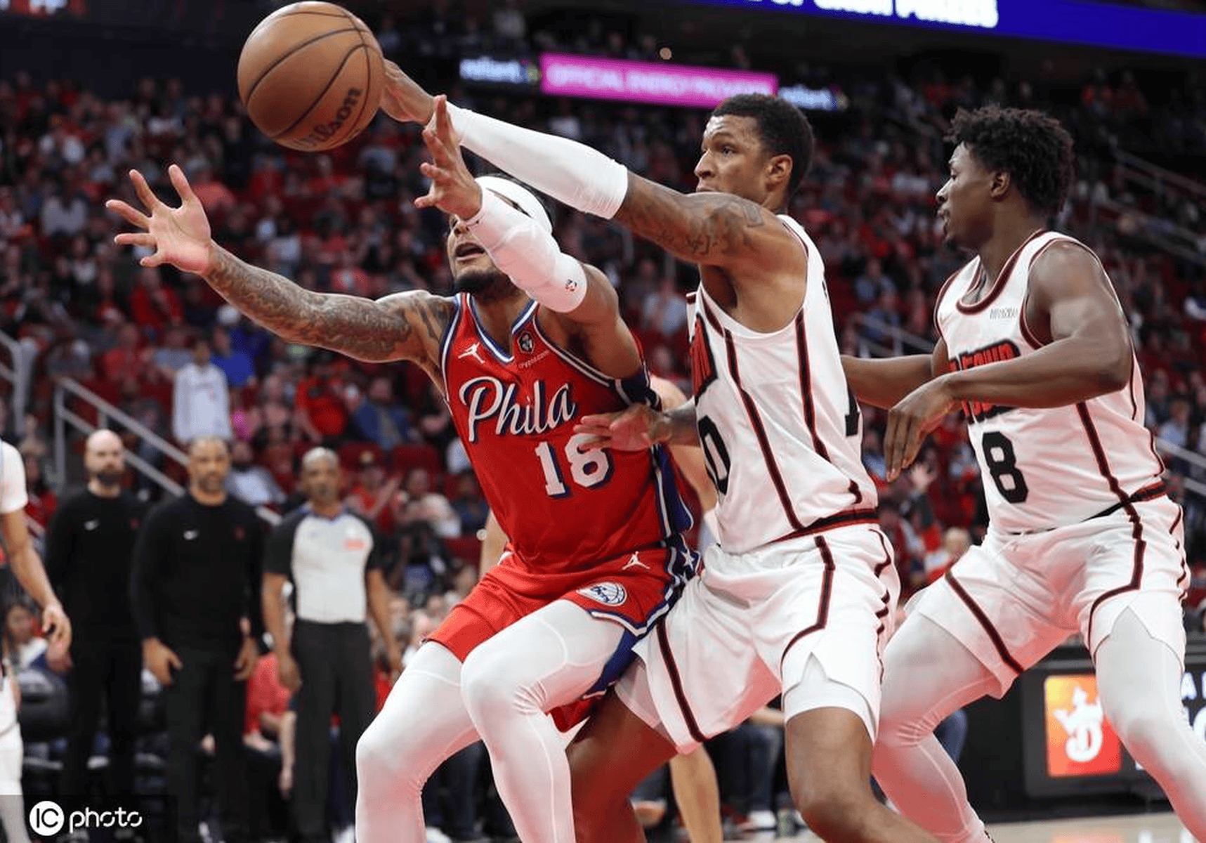 包含费城76人训练开放日;赛前队长鼓劲引欢呼;欧联在即;团队化学反应显著的词条 包含费城76人训练开放日;赛前队长鼓劲引欢呼;欧联在即;团队化学反应显著的词条