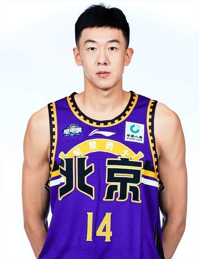 华体会体育官网-关于赛前布鲁克林篮网调整名单以备CBA常规赛，完成体检环节打磨，压力陡增，更衣室氛围转暖的信息-华体会体育官网