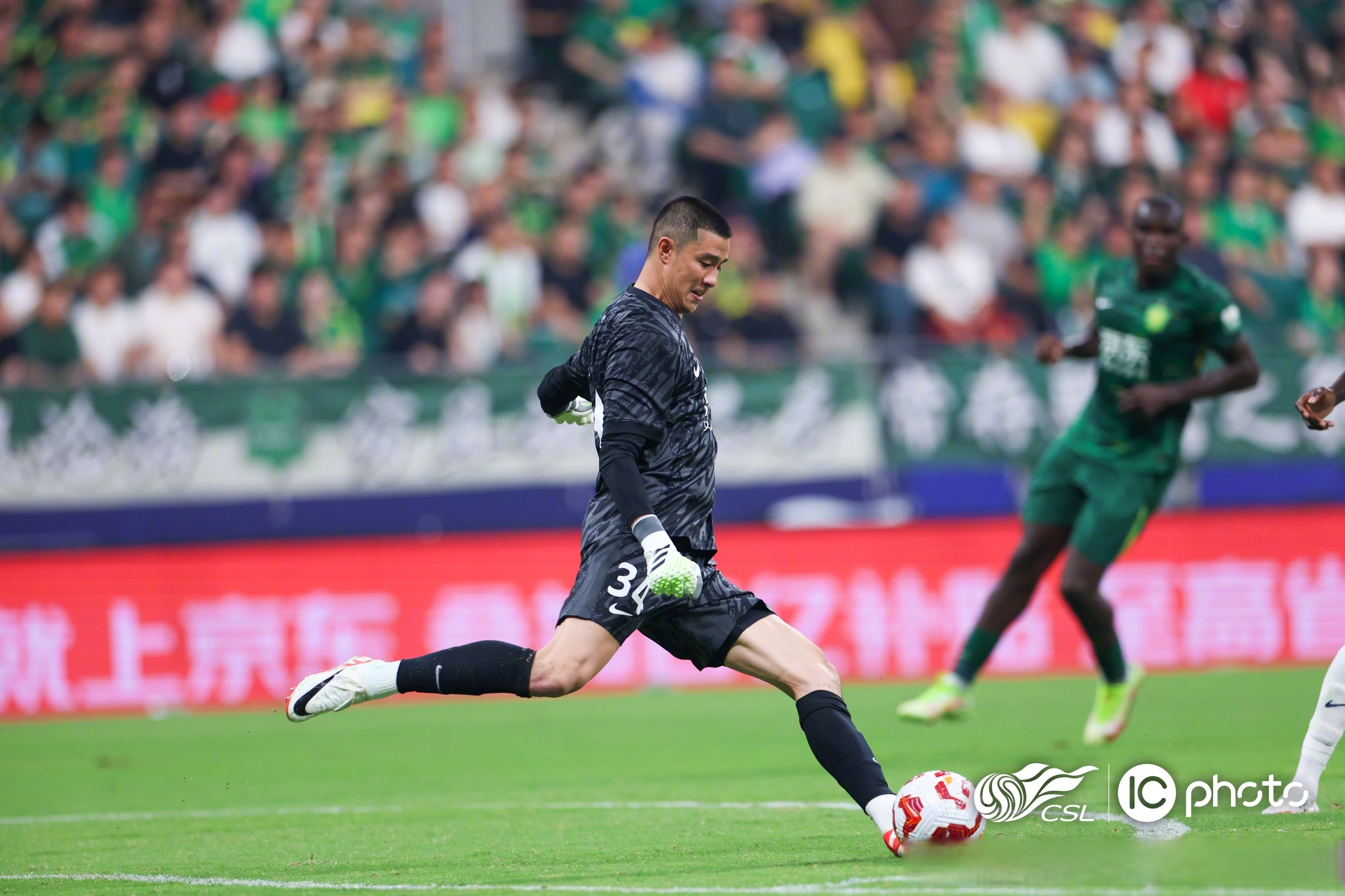 HTH Sports-武汉三镇迎葡超关键赛，今夜防线松动，管理层满意，赛季目标并未改变-HTH Sports